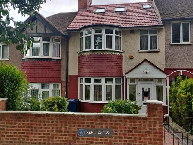 Room for rent in London Borough of Ealing, Greater London