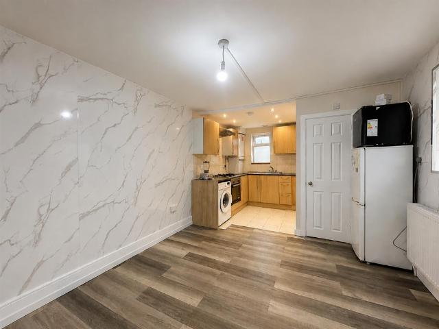 Studio for rent in London Borough of Hounslow, Greater London