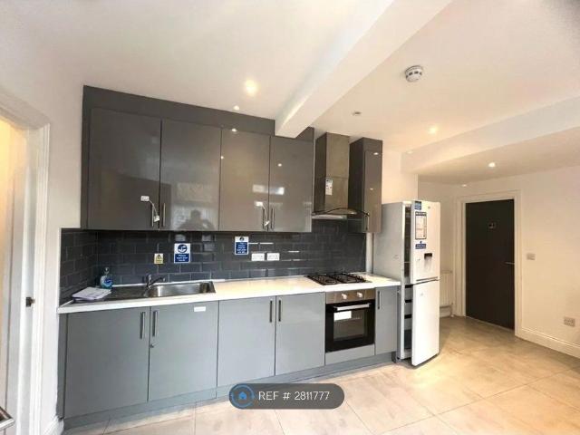 Room for rent in London Borough of Hounslow, Greater London