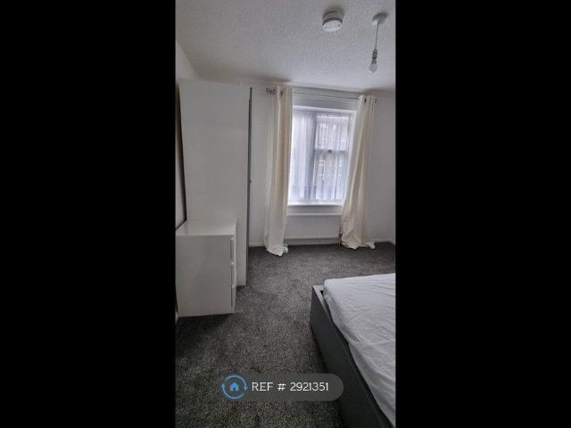 Room for rent in Shooters Hill, Greater London
