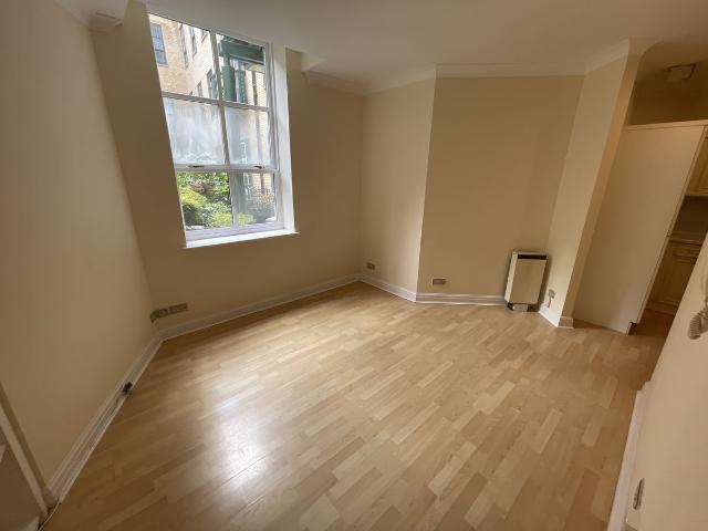 Apartment for rent in City Centre, Georgia