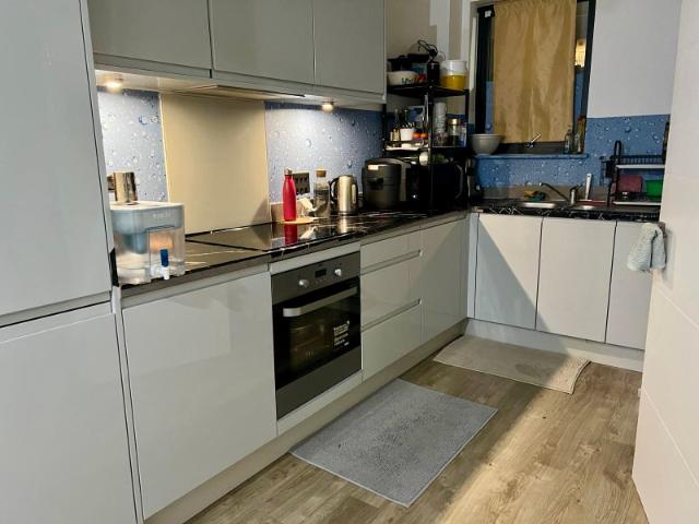 Apartment for rent in Alperton, Greater London
