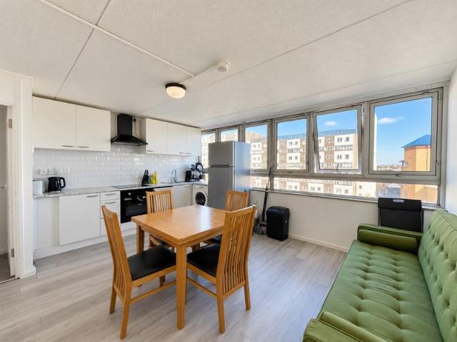 Apartment for rent in Doddington and Rollo Estate, Greater London