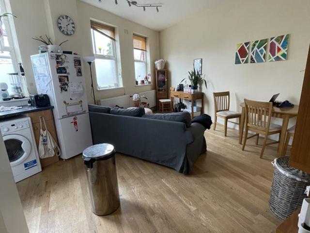 Apartment for rent in London Borough of Ealing, Greater London