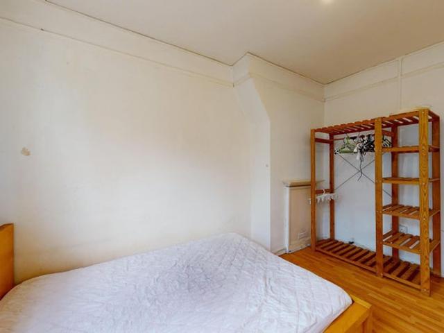 Apartment for rent in Oval, Greater London