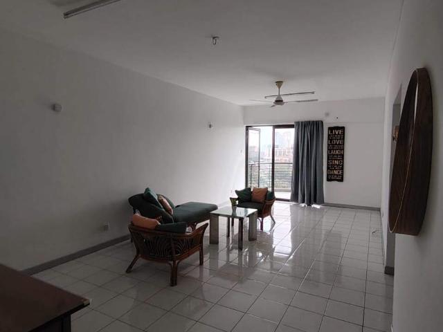 Room for rent in Petaling, Damansara Damai