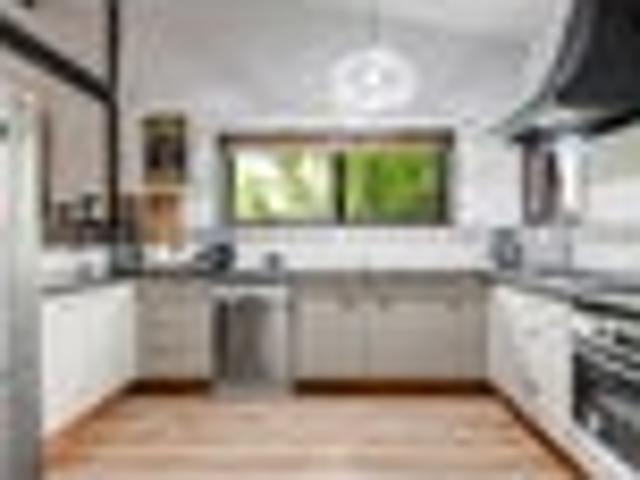 House for sale in Whangaparaoa