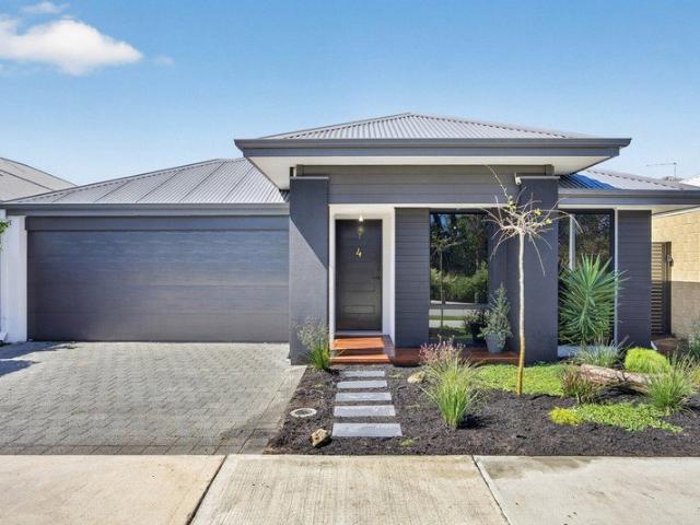 House for sale in Parklands, Western Australia