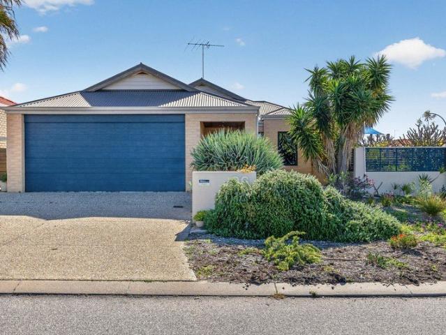 House for sale in Parklands, Western Australia