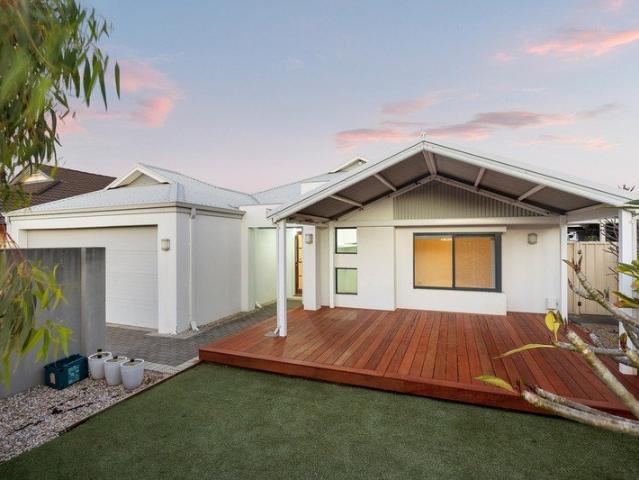 House for sale in Secret Harbour, City of Rockingham