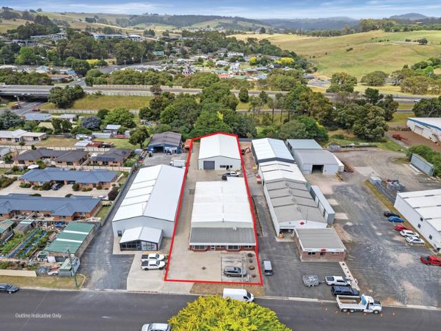 Warehouse for sale in Ulverstone, Tasmania