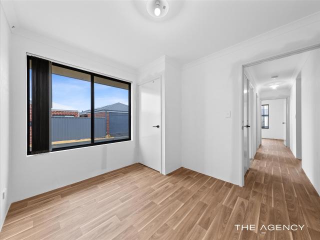 House for sale in Hammond Park, Western Australia