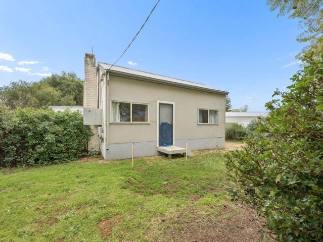 House for sale in Dareton, New South Wales