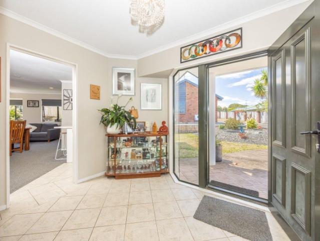 House for sale in Grandview Heights