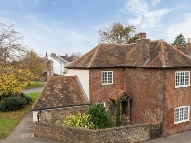 House for sale in Chichester, Littlecote