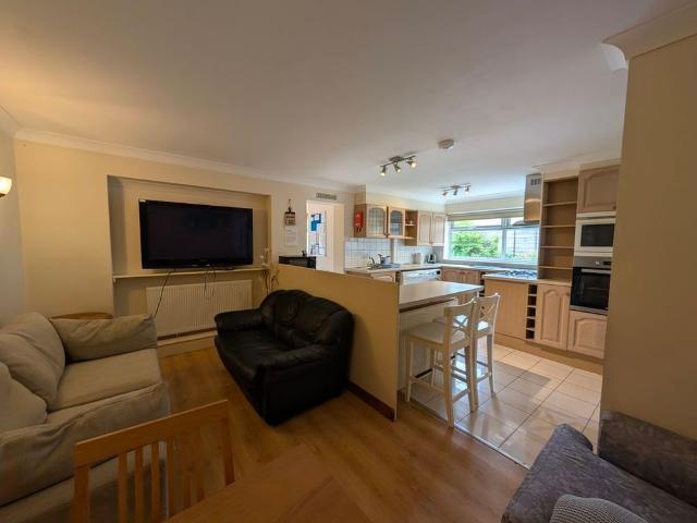 House for rent in Chichester, Littlecote
