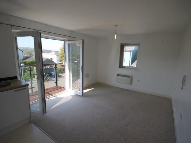 Apartment for rent in Mount Ambrose, Cornwall