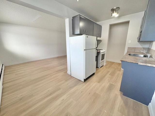Apartment for rent in Wedgewood, Alberta