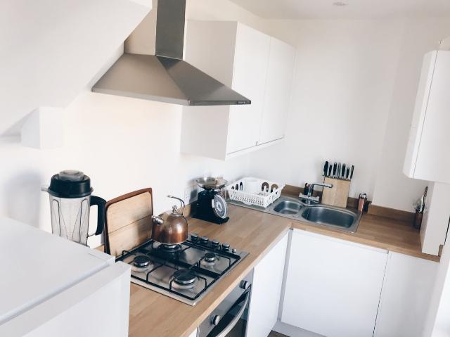 Apartment for rent in Hillview, Surrey