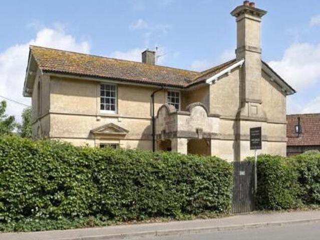 House for sale in Devizes, Wiltshire