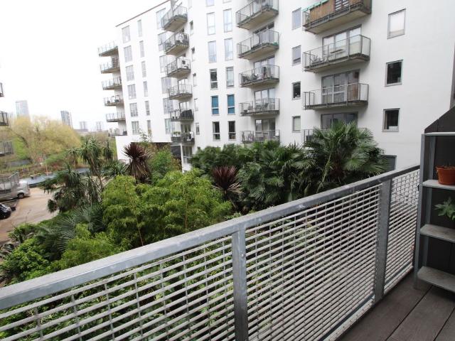 Apartment for rent in Old Ford, Bow
