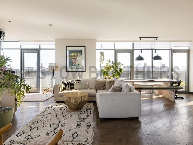 Apartment for rent in Old Ford, Bow