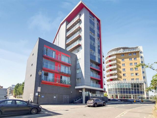 Studio for rent in Old Ford, Bow