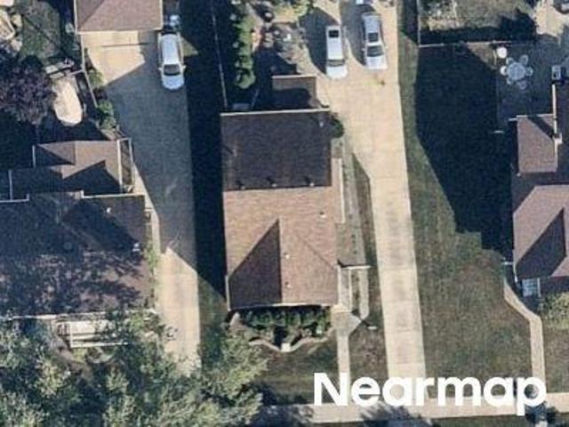 House for sale in Des Plaines, Illinois