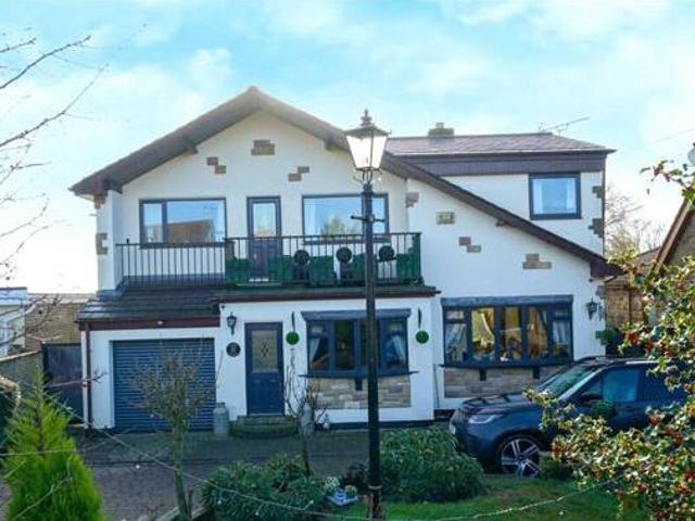 House for sale in Thurcroft, South Yorkshire