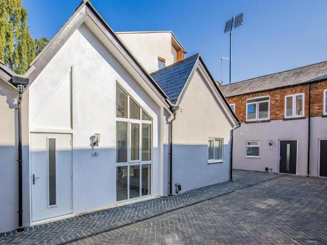 Apartment for rent in Phippsville, Northampton