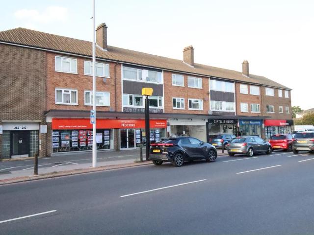 Apartment for rent in London Borough of Croydon, Shirley