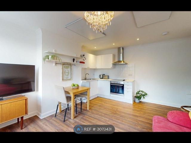 Apartment for rent in London Borough of Croydon, Greater London