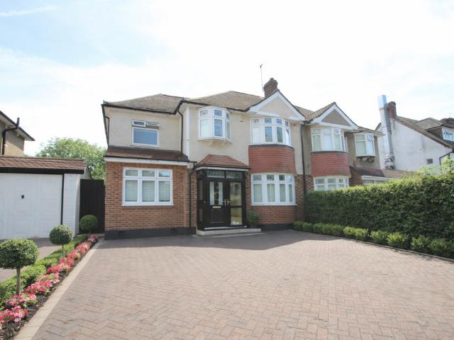 House for rent in London Borough of Croydon, Greater London