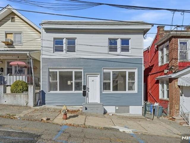 House for sale in Passaic, New Jersey