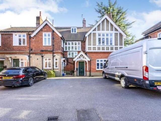 House for rent in Lyons, Greater London
