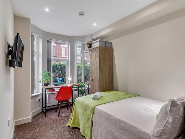 Room for rent in Bishopsgate Green, Coventry