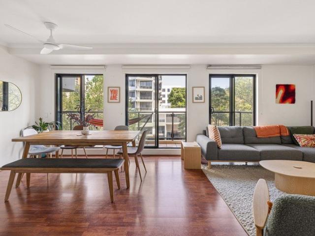 Apartment for sale in Waterloo, Sydney
