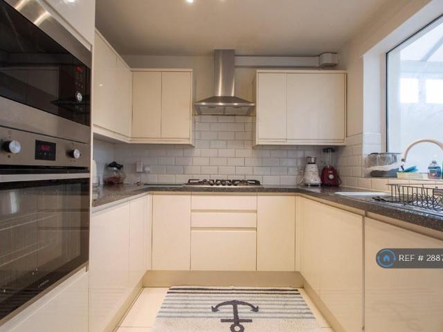 House for rent in Mottingham, Greater London