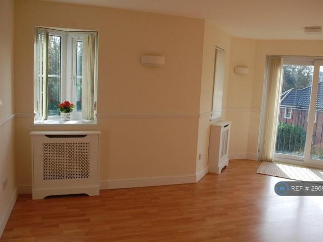Apartment for rent in Belliver, Mount Wise