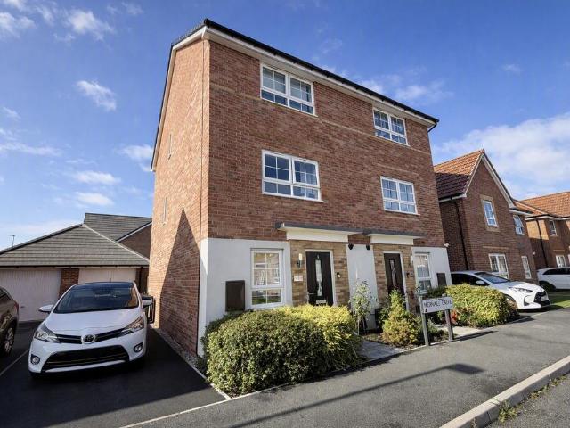 House for rent in Barton In Fabis, East Midlands
