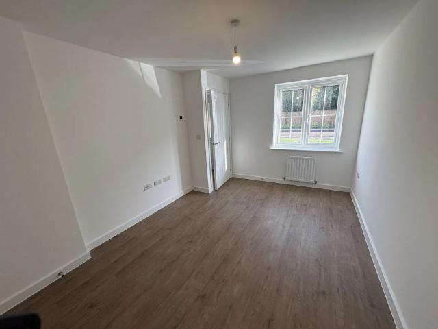 House for rent in Lunts Heath, Widnes