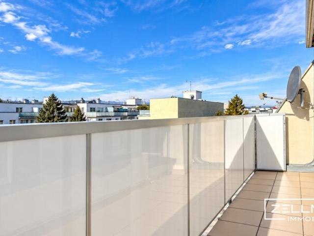 Dachgeschosswohnung kaufen in Wien