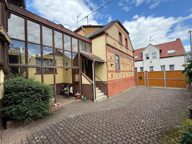 Doppelhaushälfte kaufen in Wiesbaden, Hessen