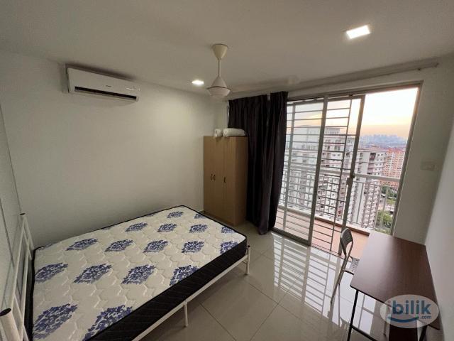 Room for rent in Country Heights Damansara, Kuala Lumpur