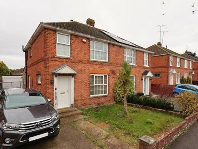 House for sale in Spring Vale, Hampshire