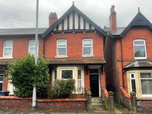 House for sale in Roby Mill, Lancashire