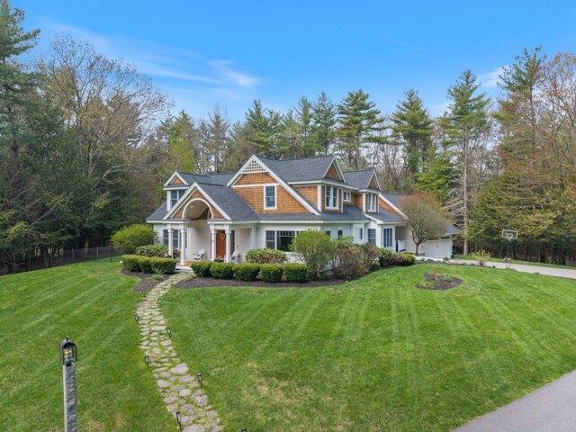House for sale in New Hampshire