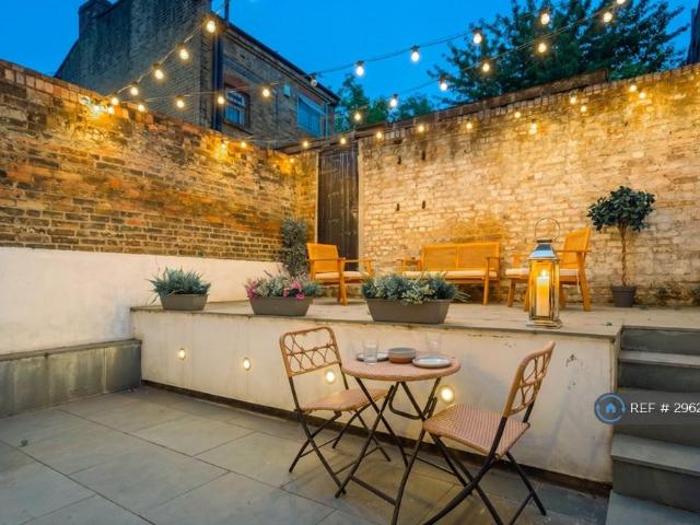 Apartment for rent in Harringay, Greater London