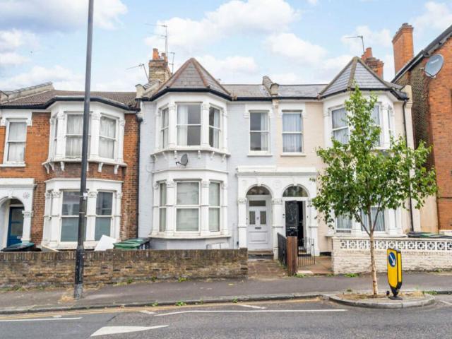 Apartment for rent in Harringay, Greater London