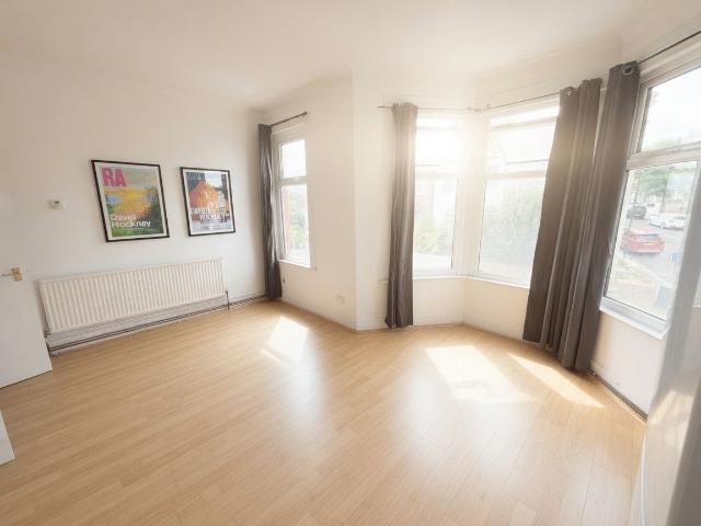 Apartment for rent in Harringay, Greater London